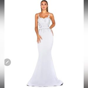 Portia and scarlett BEHATI GOWN
ICE color